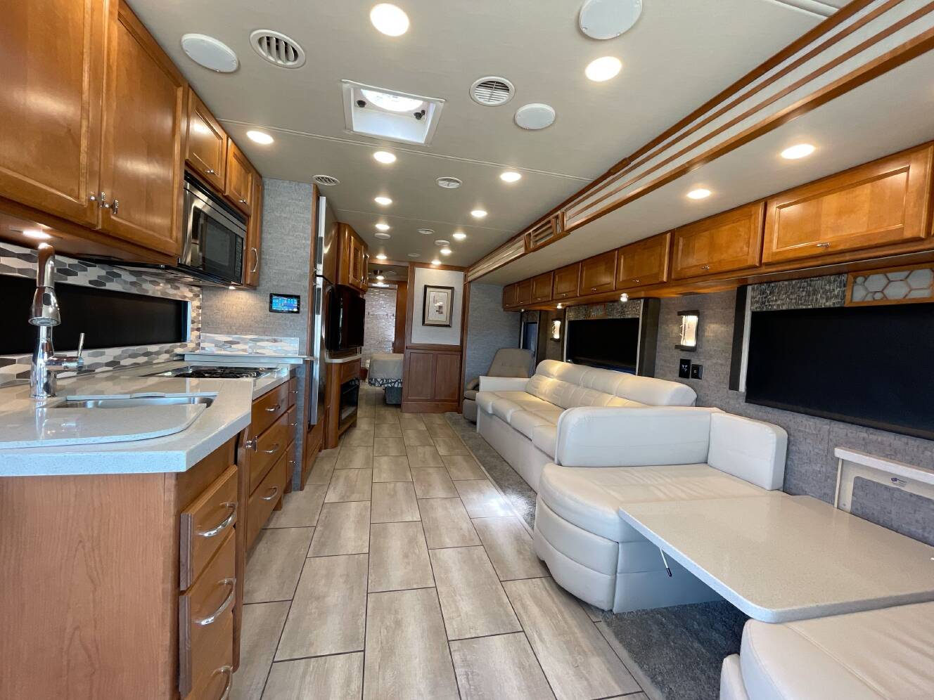 A photo of this 2020 Tiffin ALLEGRO OPEN ROAD 36LA