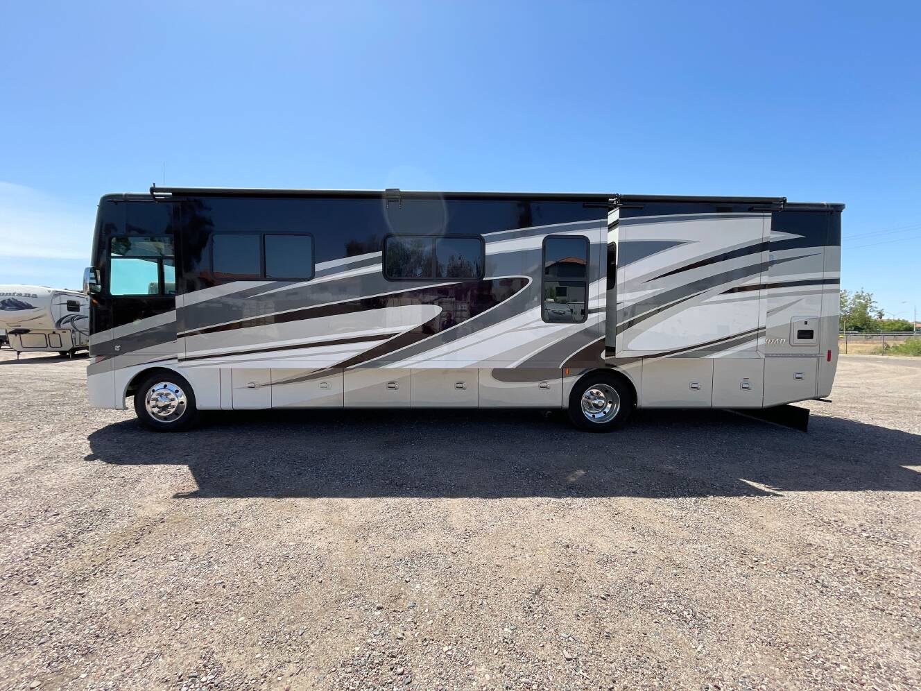 A photo of this 2020 Tiffin ALLEGRO OPEN ROAD 36LA