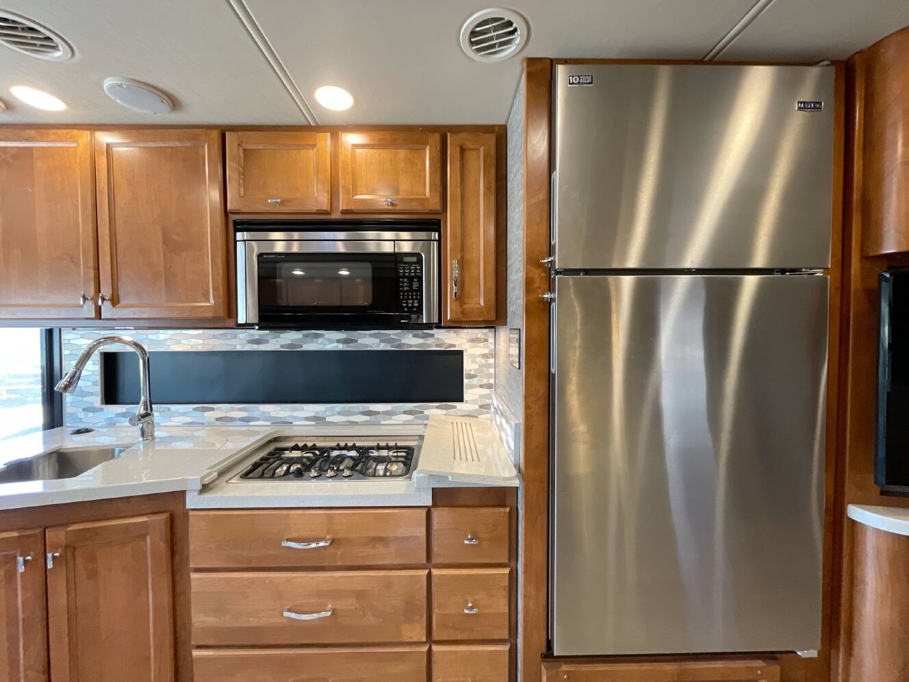 A photo of this 2020 Tiffin ALLEGRO OPEN ROAD 36LA