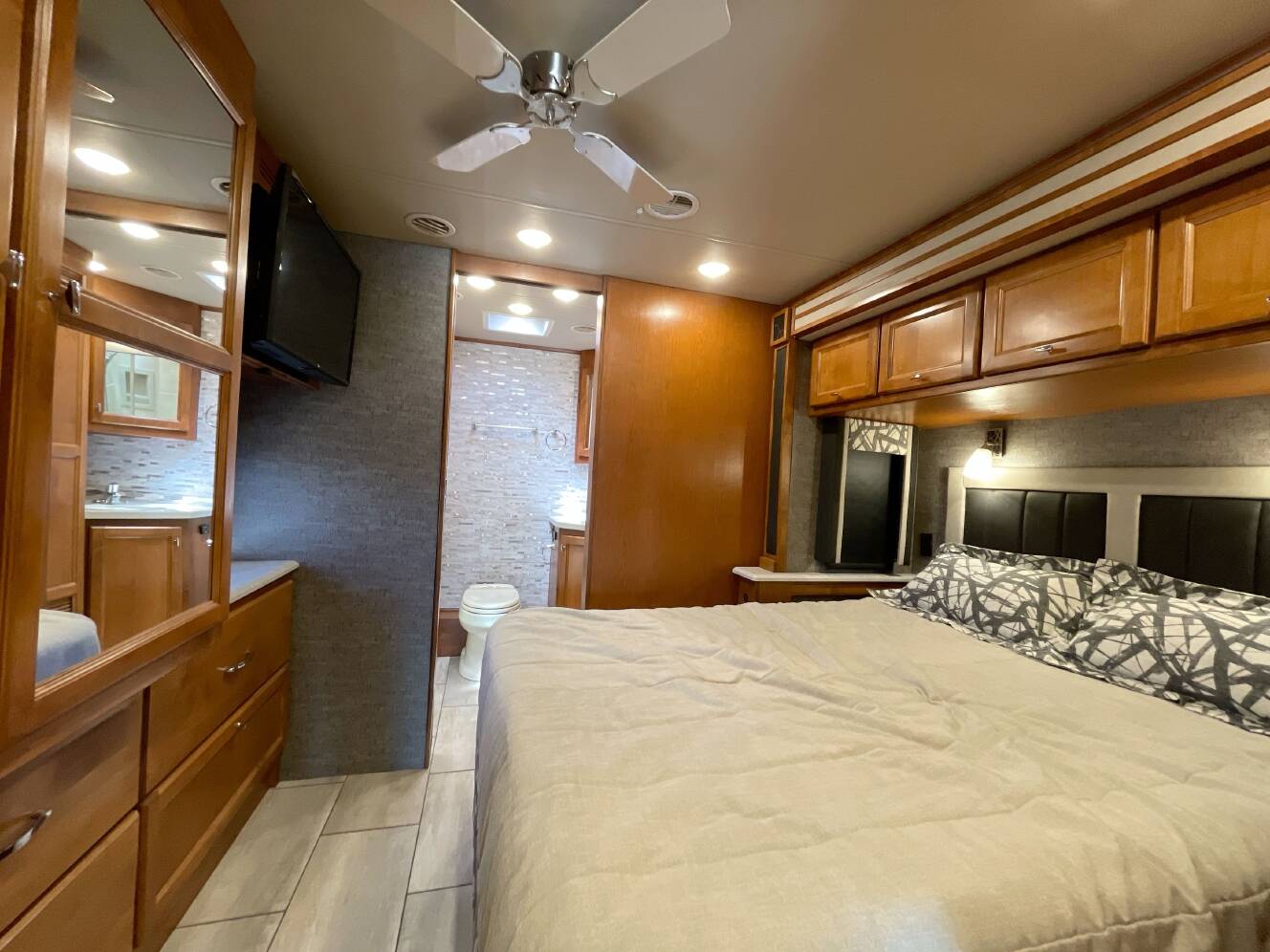 A photo of this 2020 Tiffin ALLEGRO OPEN ROAD 36LA