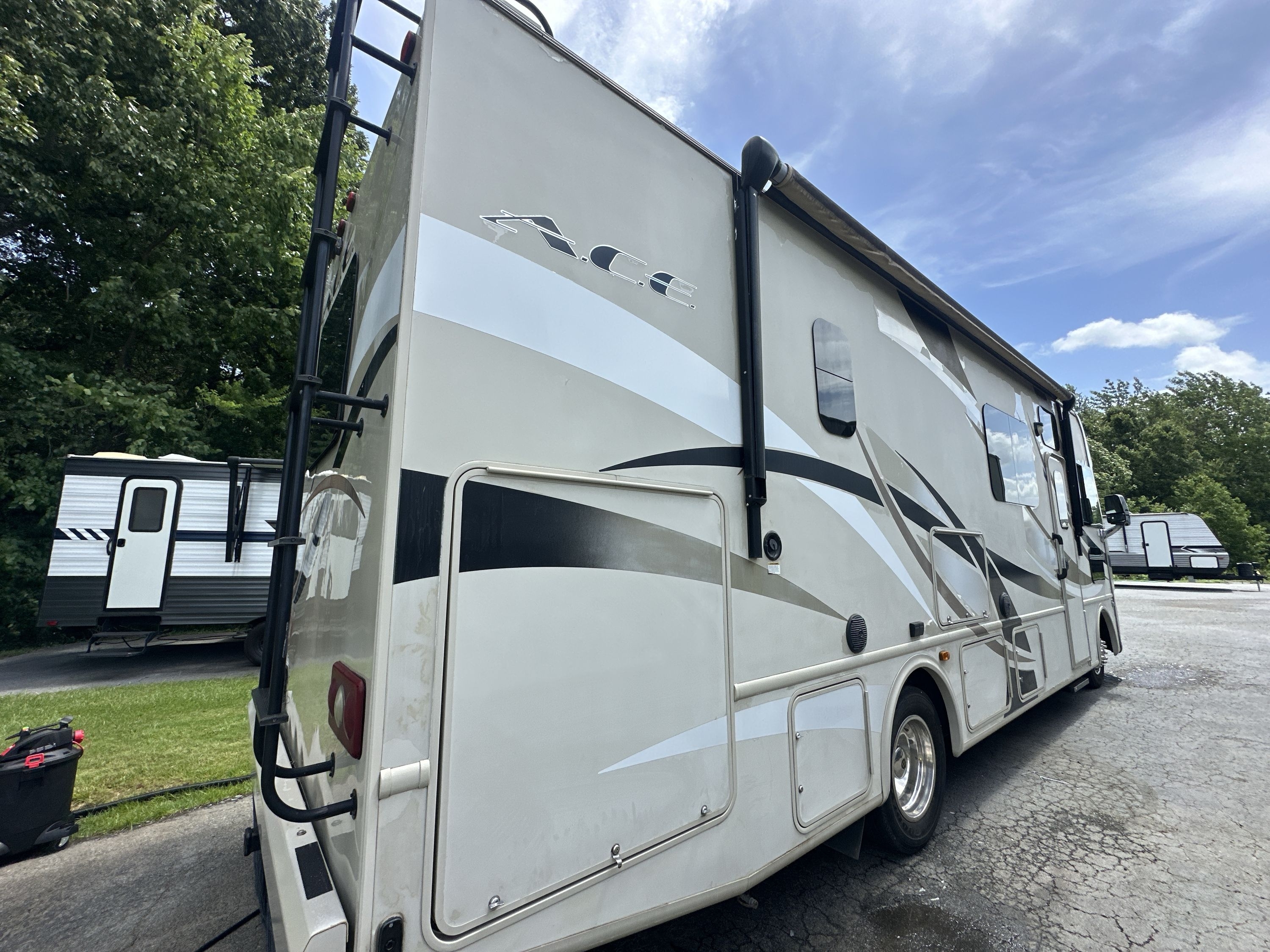 2015 Thor ACE 29.3 in concord NC