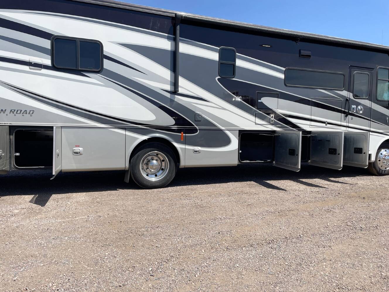 A photo of this 2020 Tiffin ALLEGRO OPEN ROAD 36LA