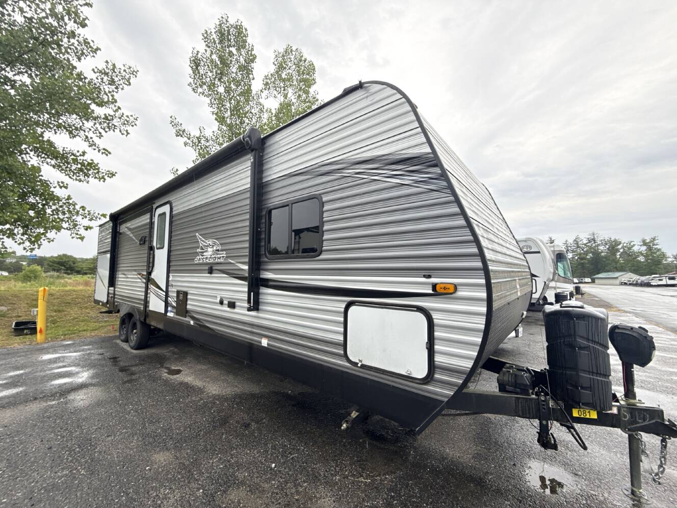 A photo of this 2021 Jayco JAY FLIGHT 33RBTS