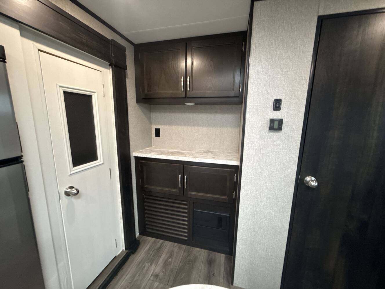 A photo of this 2021 Jayco JAY FLIGHT 33RBTS