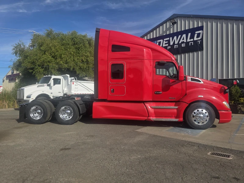 2021 KENWORTH T680