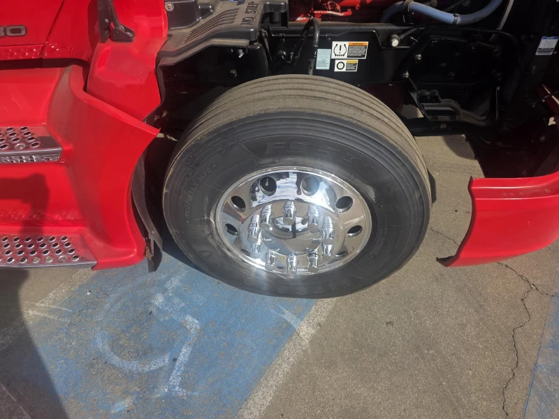 2021 KENWORTH T680