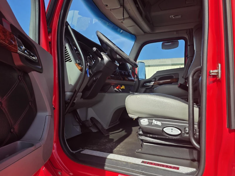 2021 KENWORTH T680