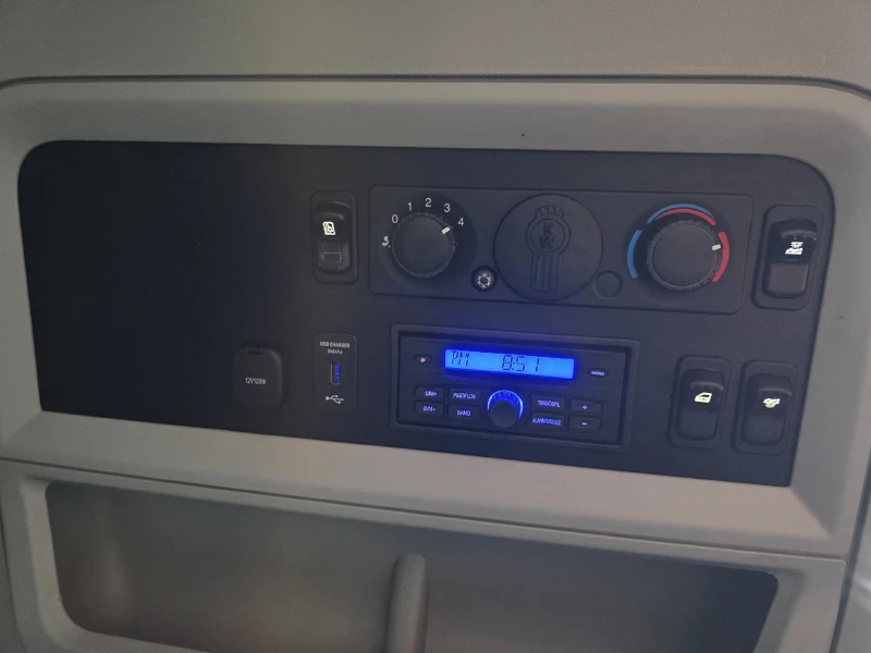 2021 KENWORTH T680