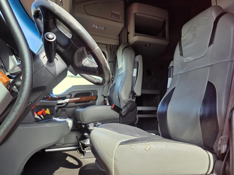 2021 KENWORTH T680