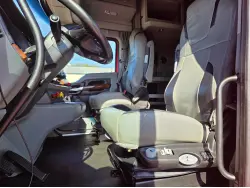 2021 KENWORTH T680