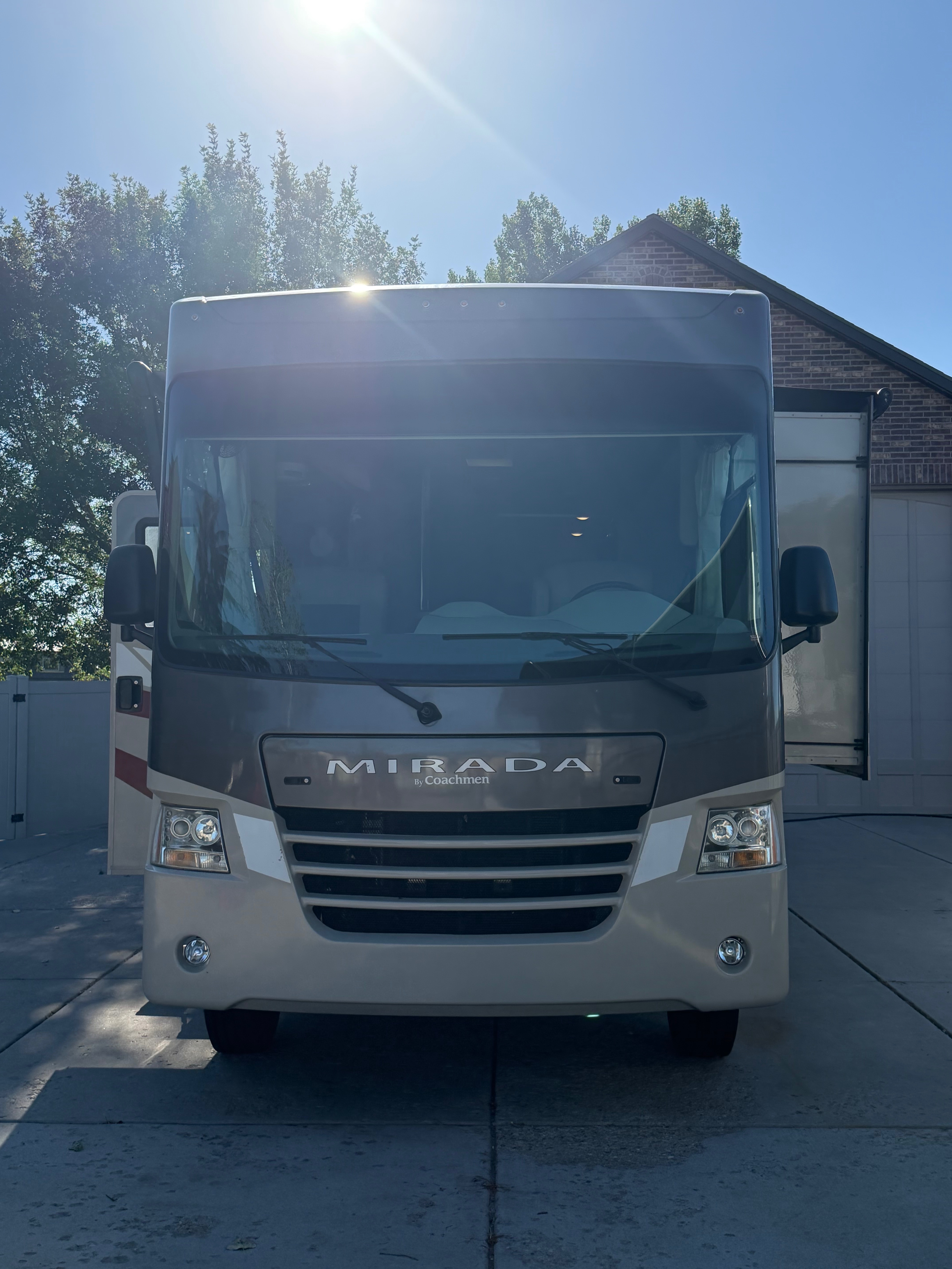 2020 Coachmen MIRADA 32SS RV