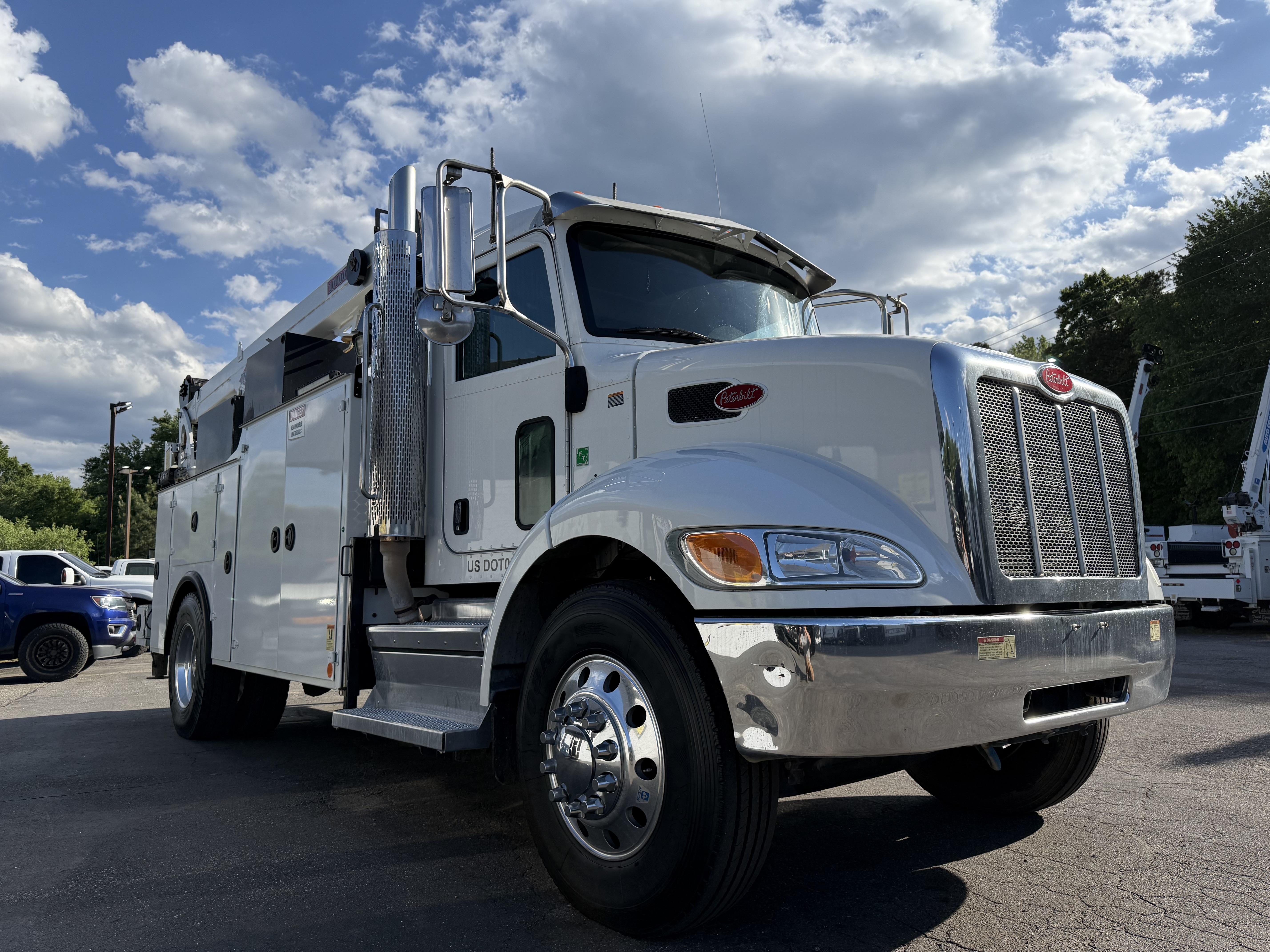 2018 PETERBILT 337 in Stanley, NC