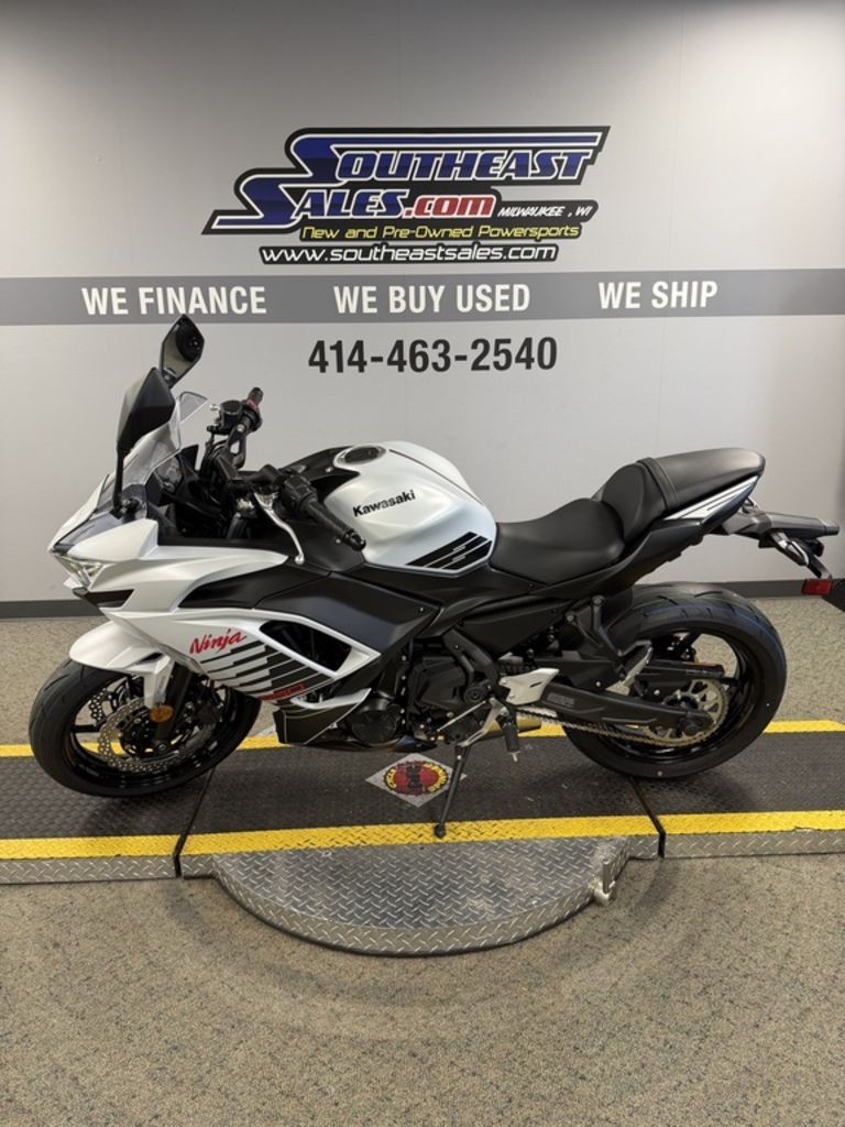 2026 Kawasaki Ninja® 650 ABS ABS in Milwaukee, WI
