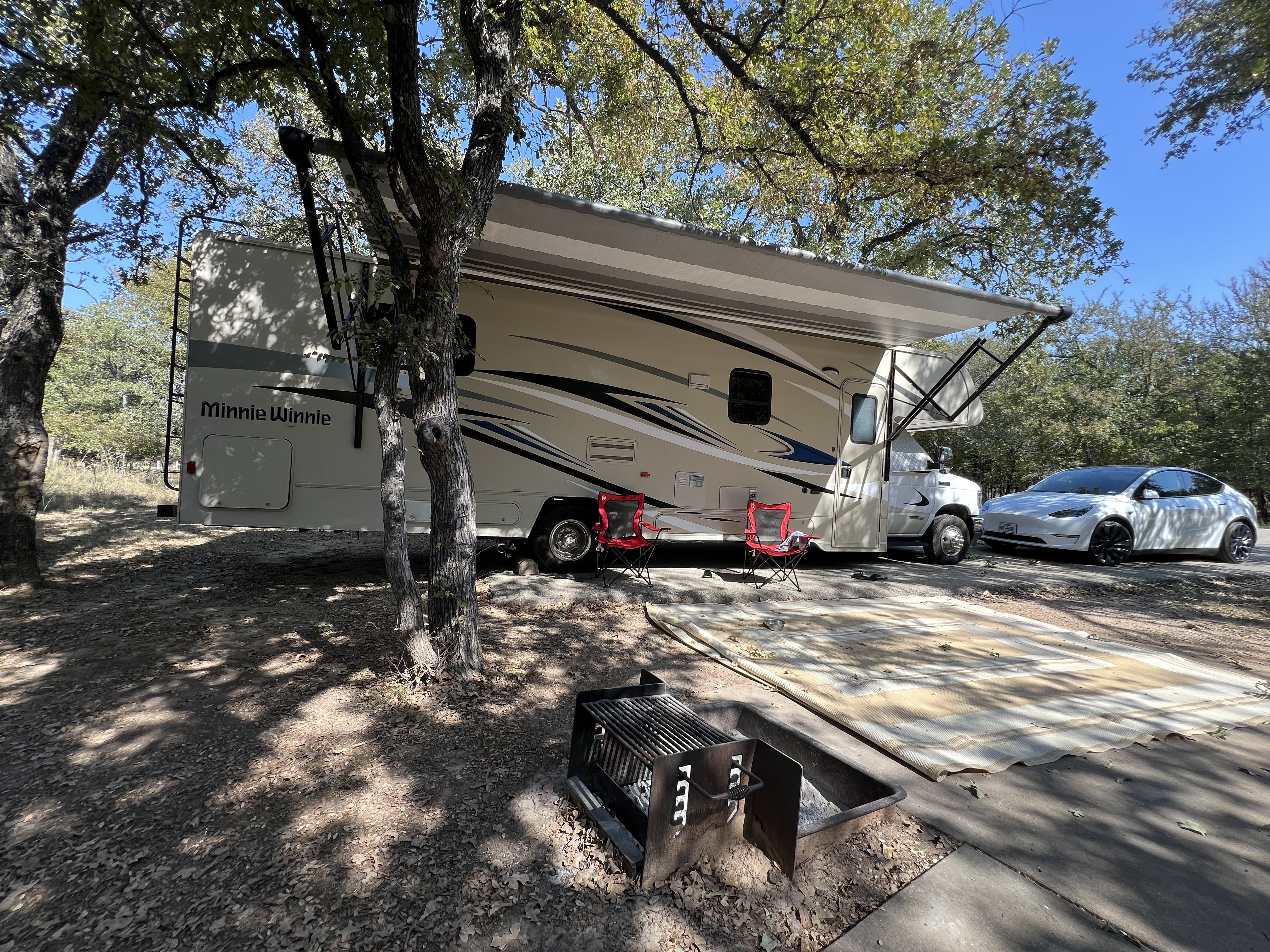 2023 Winnebago MINNIE WINNIE 31K in aledo TX