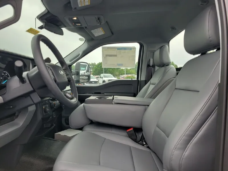 2026 FORD F550