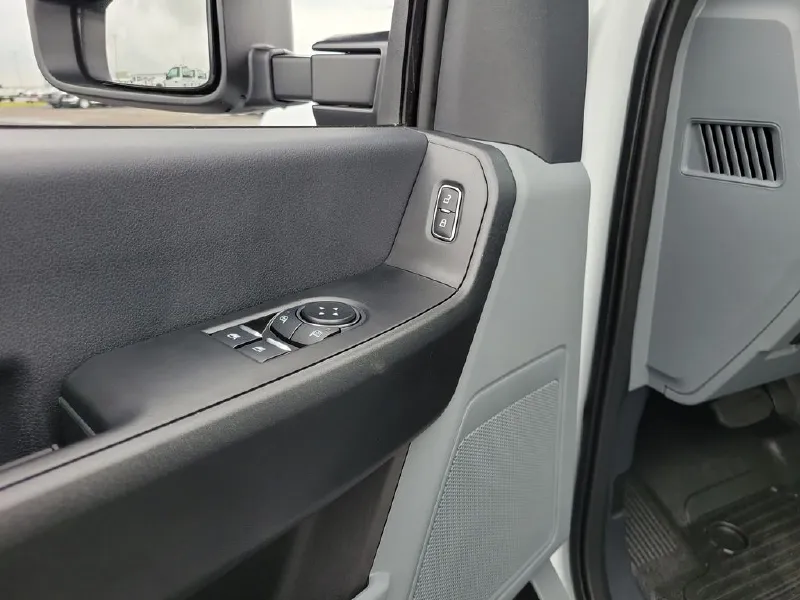 2026 FORD F550