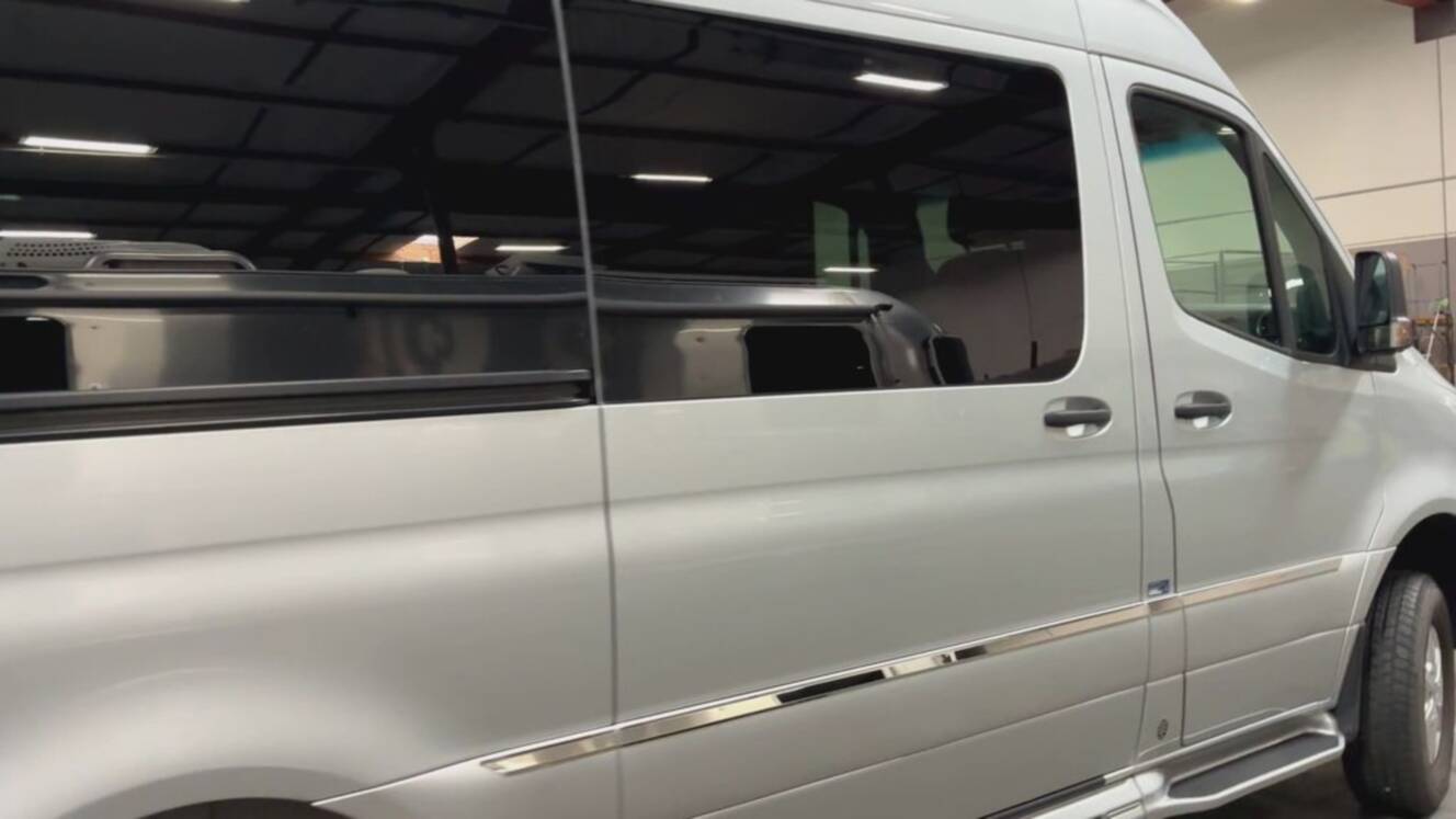 A photo of this 2023 Airstream Interstate 19