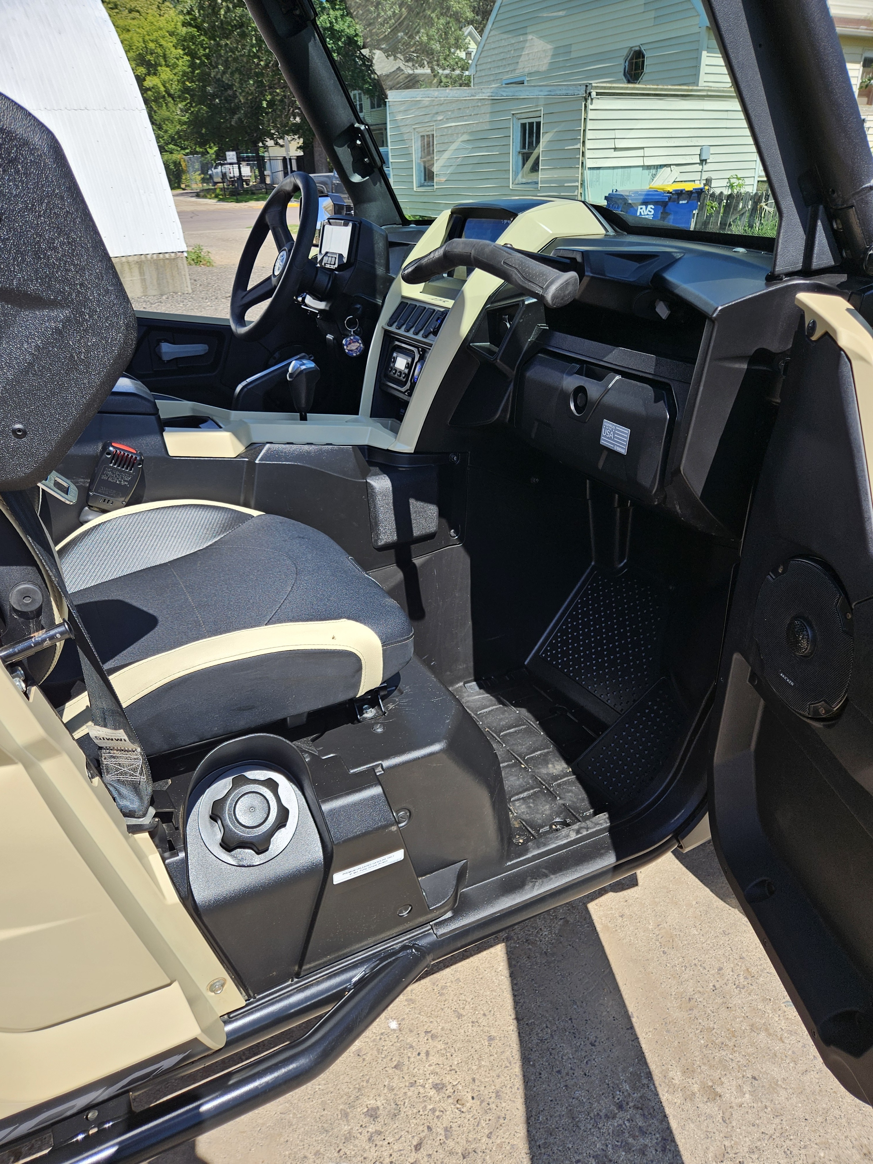 2023 Yamaha WOLVERINE RMAX2 1000 XT-R in sleepy eye MN