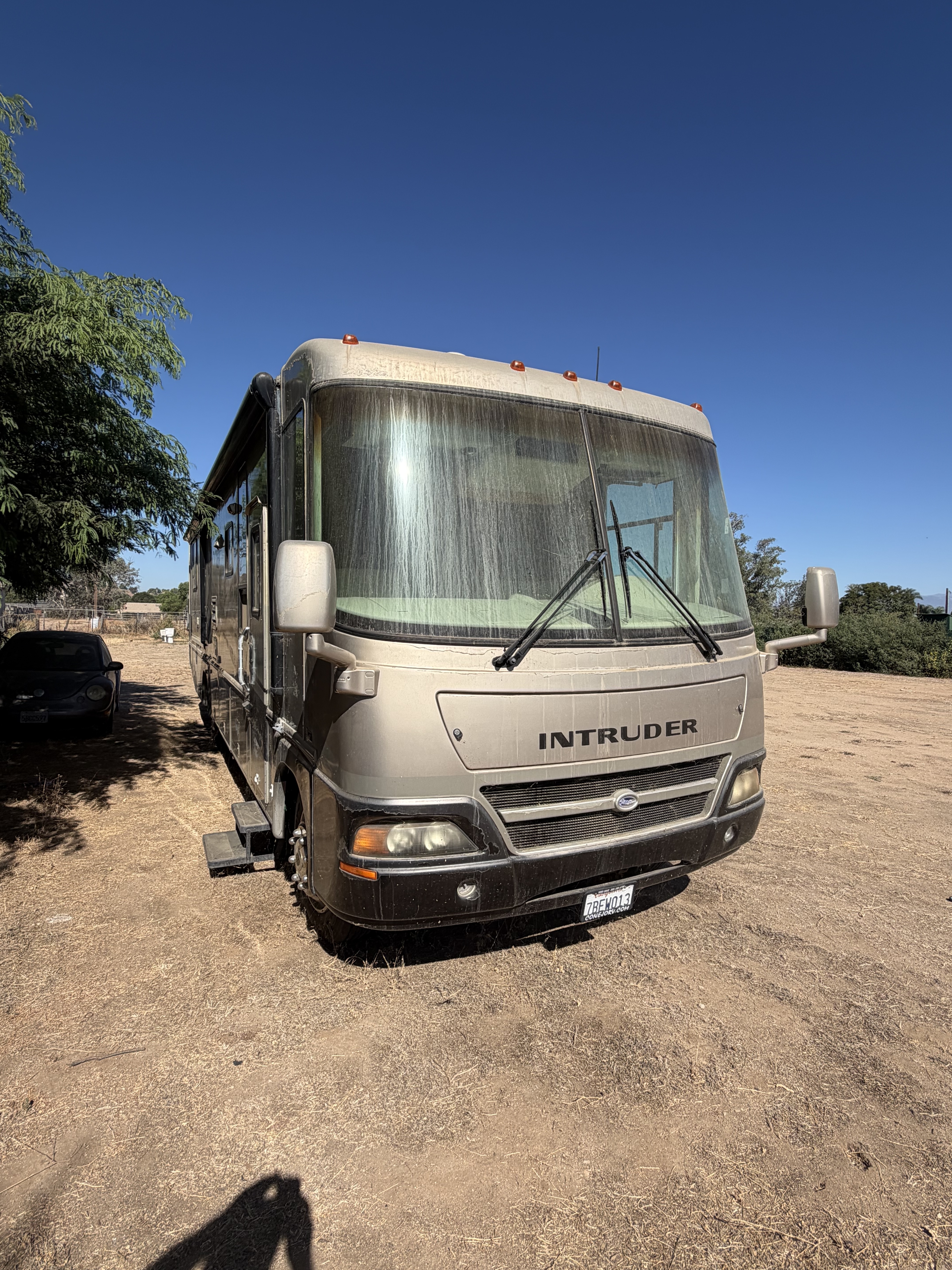 2004 Damon INTRUDER 369 RV