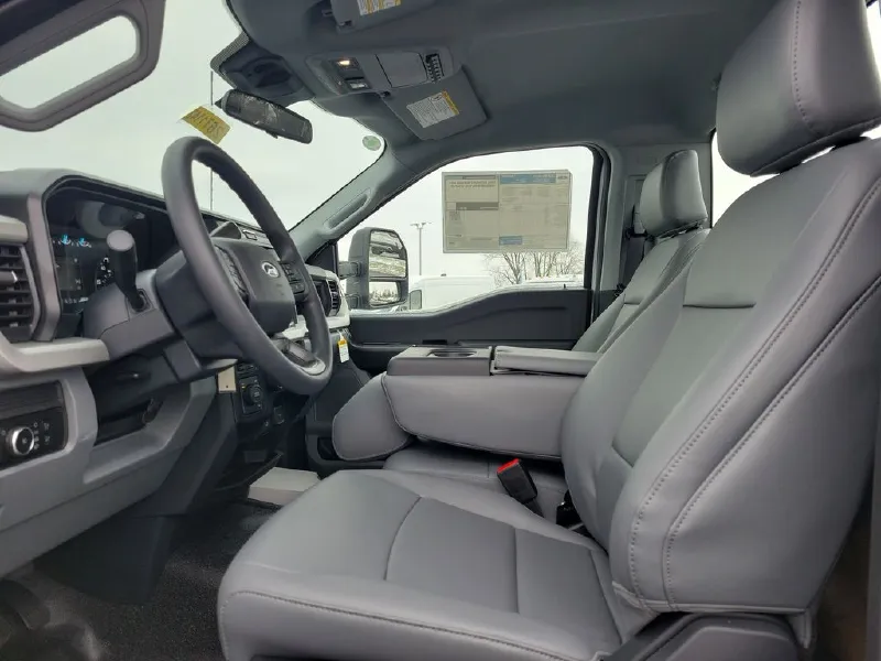 2026 FORD F550