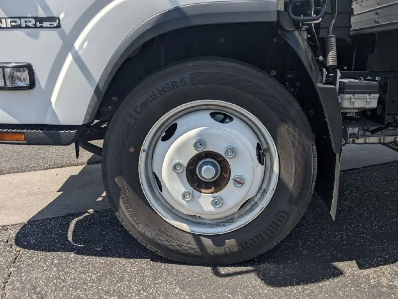 2026 ISUZU NPR HD