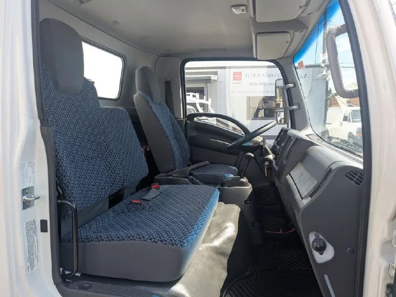 2026 ISUZU NPR HD
