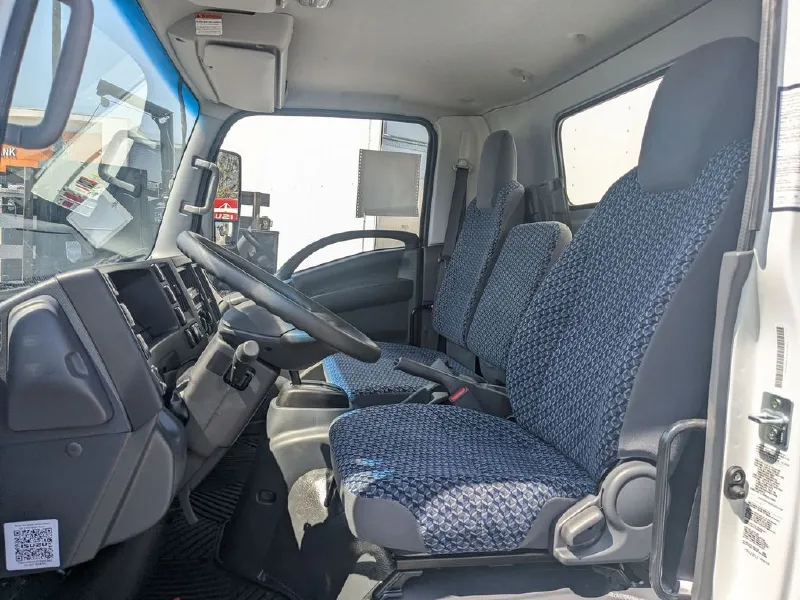 2026 ISUZU NPR HD
