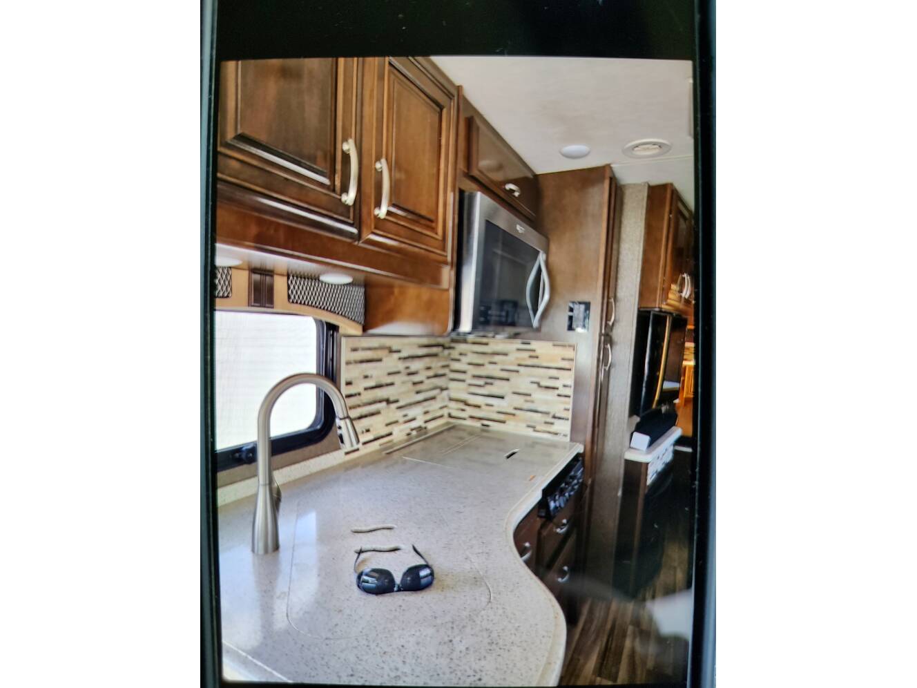 A photo of this 2018 Thor Motor Coach PALAZZO 36 3