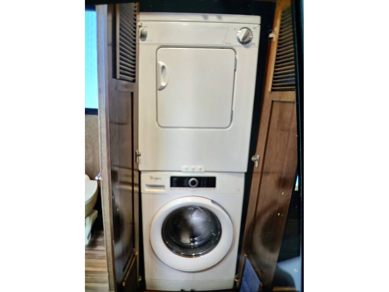 A photo of this 2018 Thor Motor Coach PALAZZO 36 3