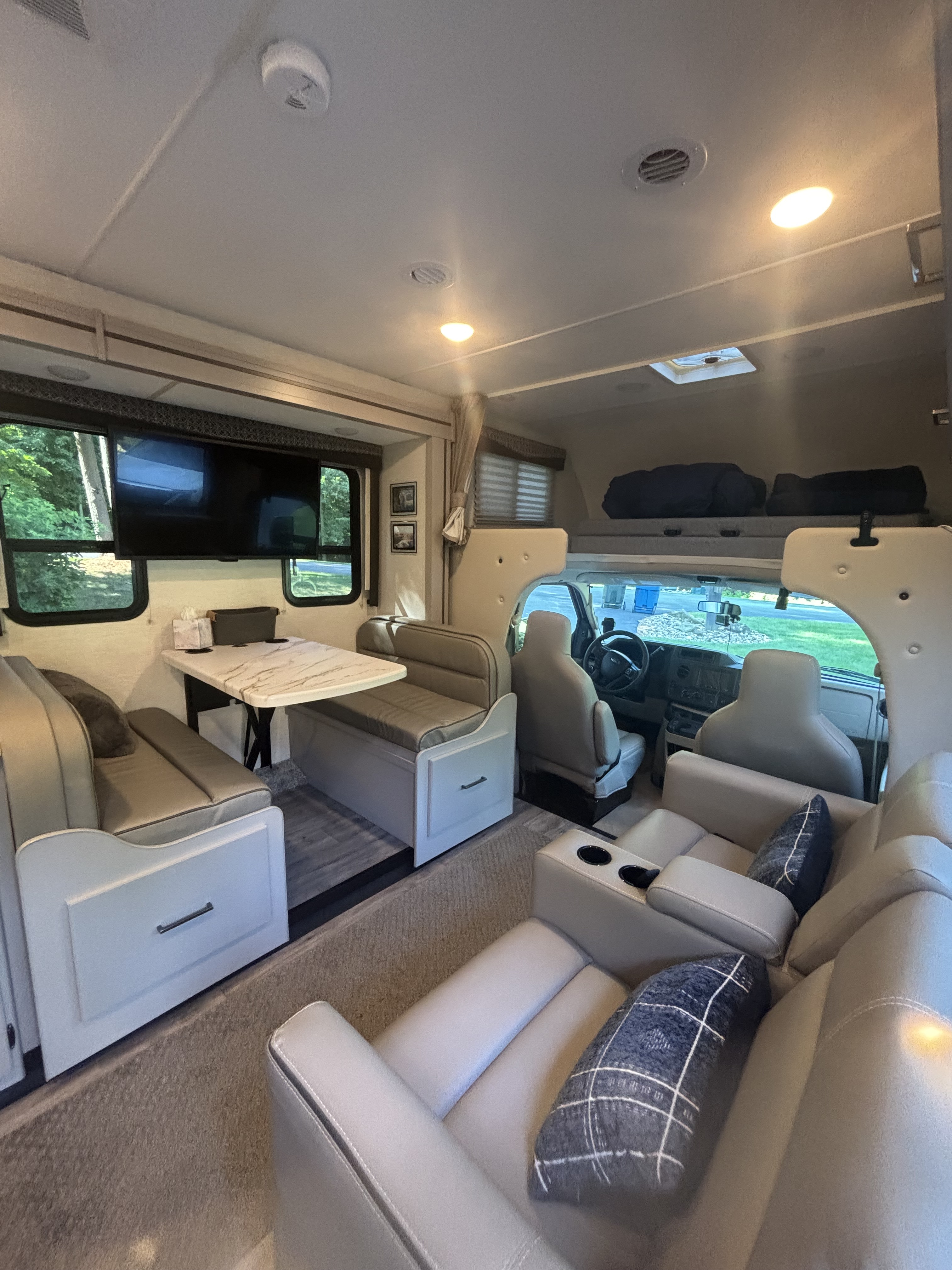 2024 Thor Motor Coach QUANTUM SE28 RV