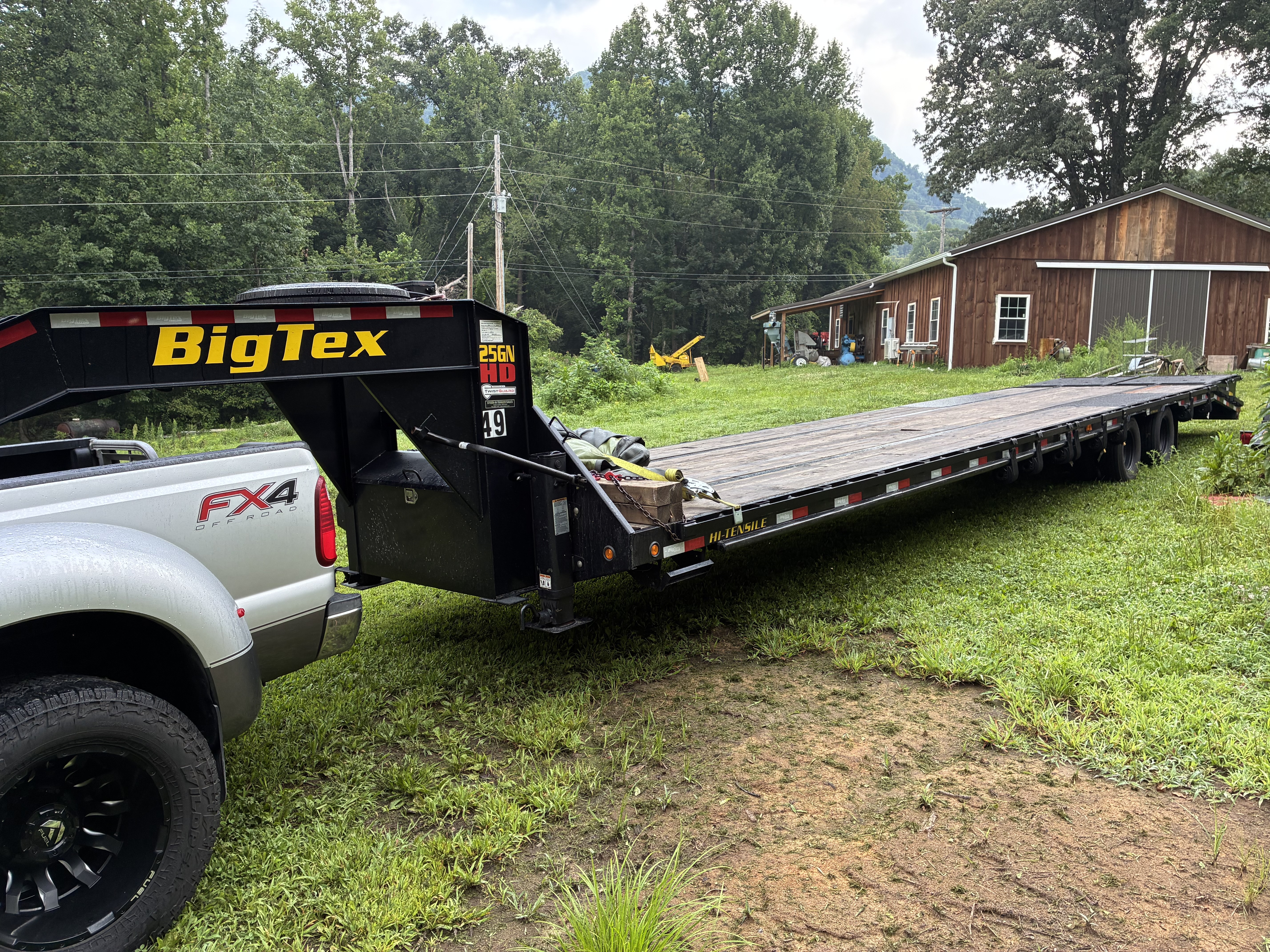 2025 BIG TEX TRAILERS 25GN HD 40ft in Marion, NC