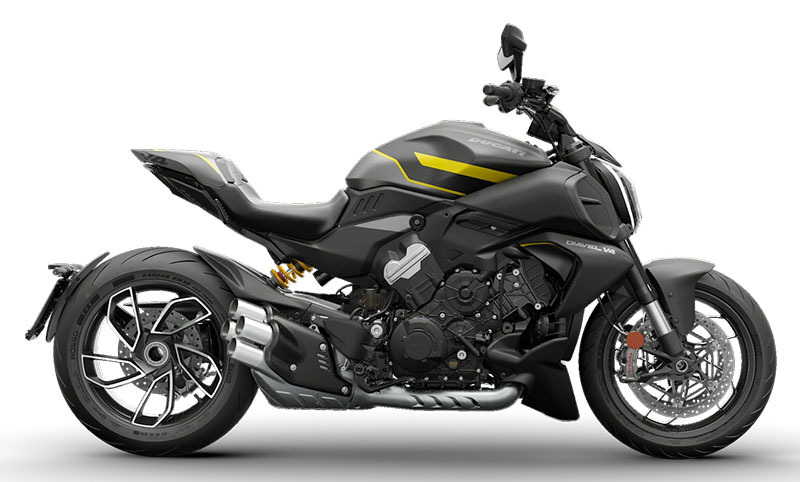 2026 Ducati Diavel V4 V4 in Richfield, MN