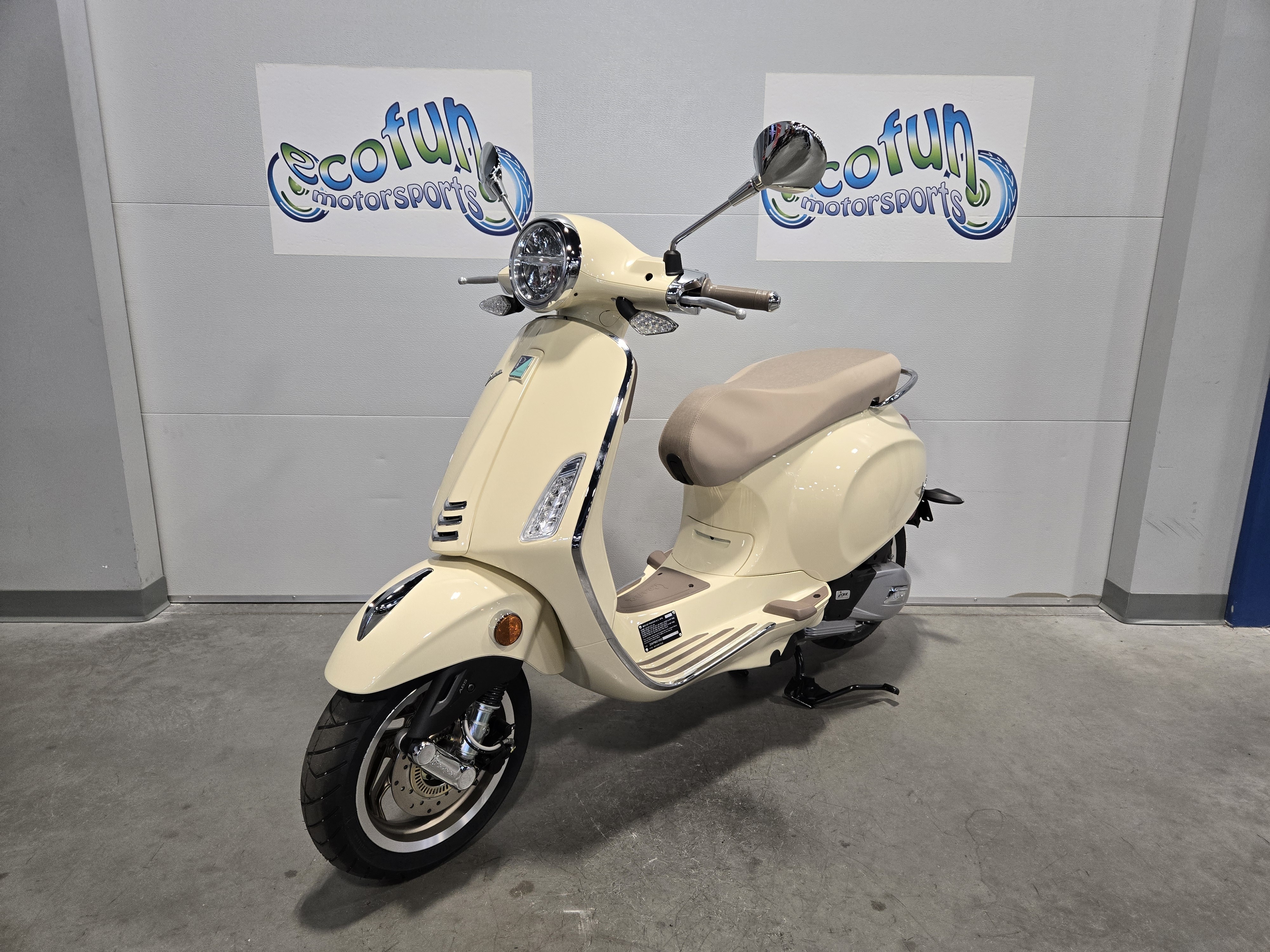 2027 Vespa Primavera 150 S 150 in Forest Lake, MN