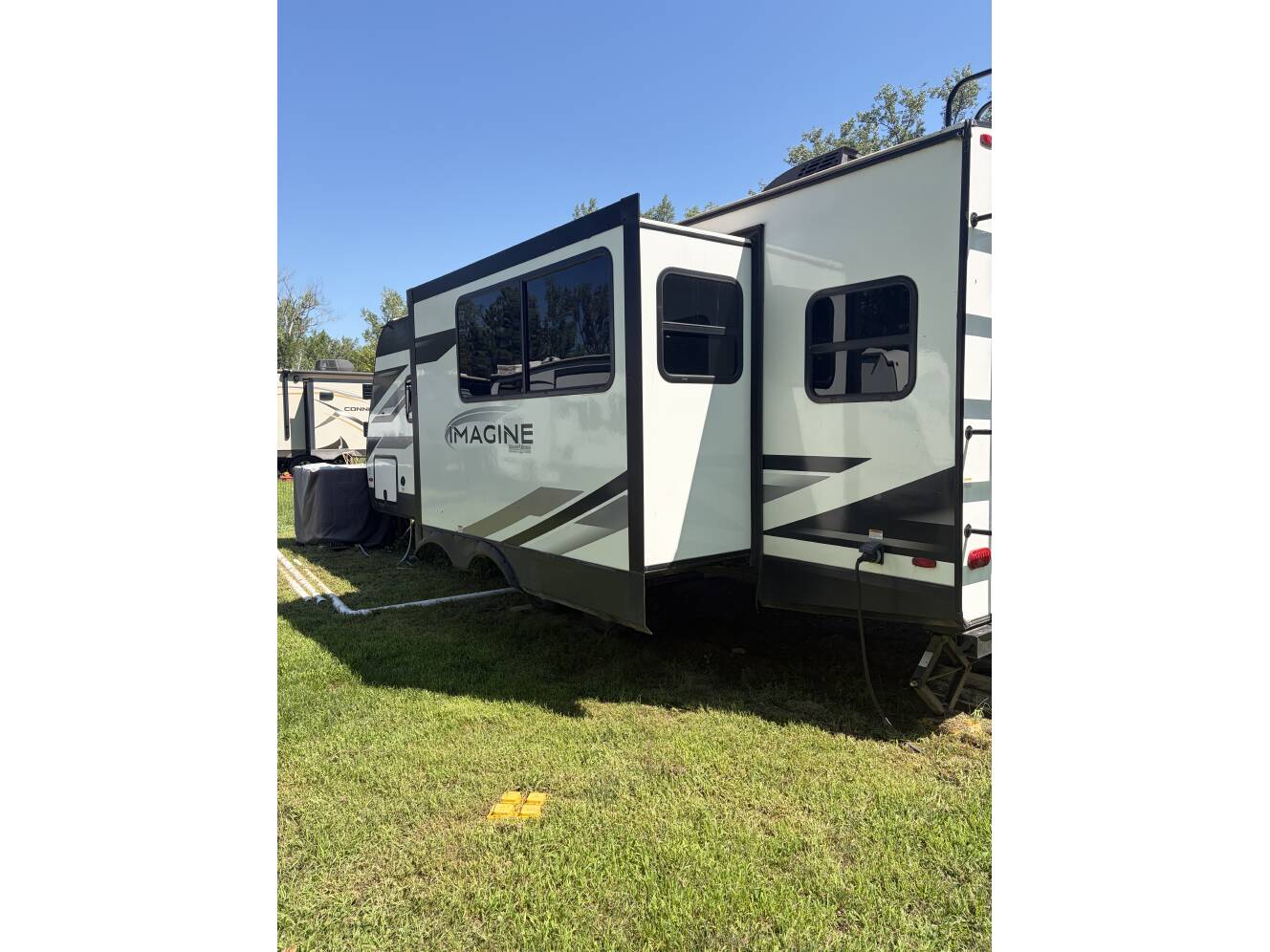 A photo of this 2023 Grand Design IMAGINE 2500RL
