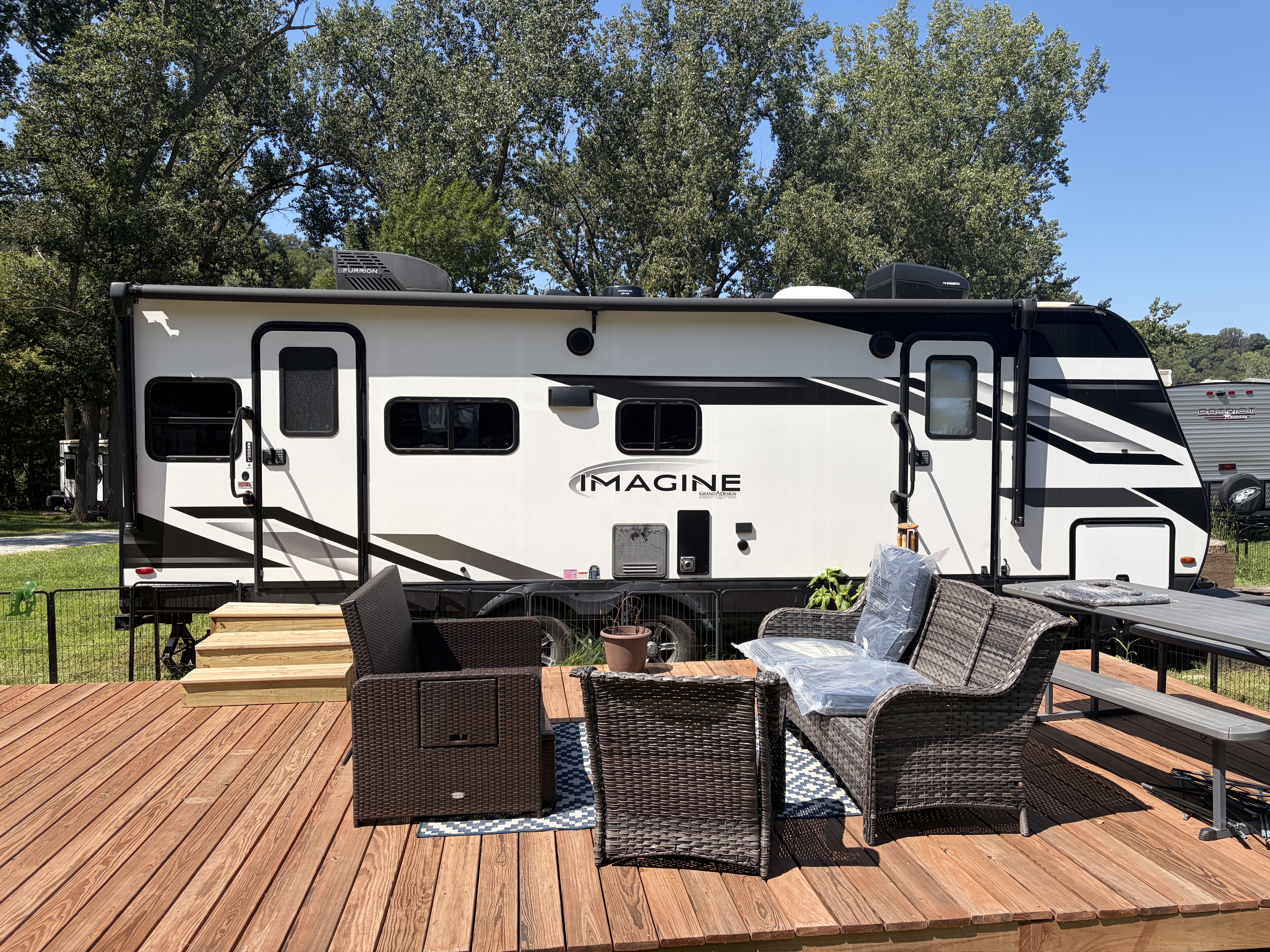 2023 Grand Design IMAGINE 2500RL RV