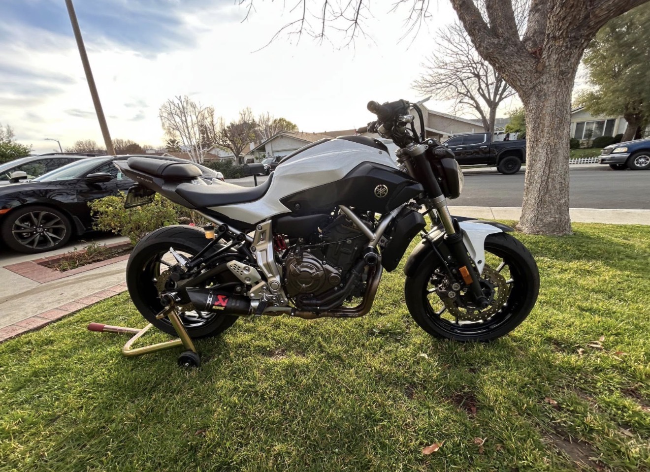2016 Yamaha FZ-07 ABS in los angeles CA