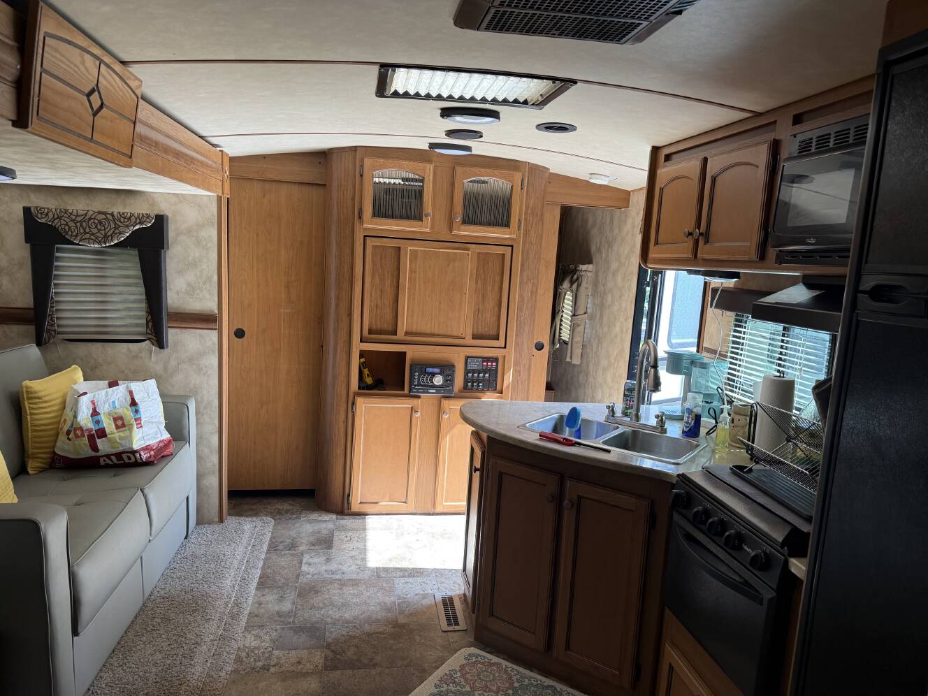 A photo of this 2015 Crossroads SUNSET TRAIL 300BH