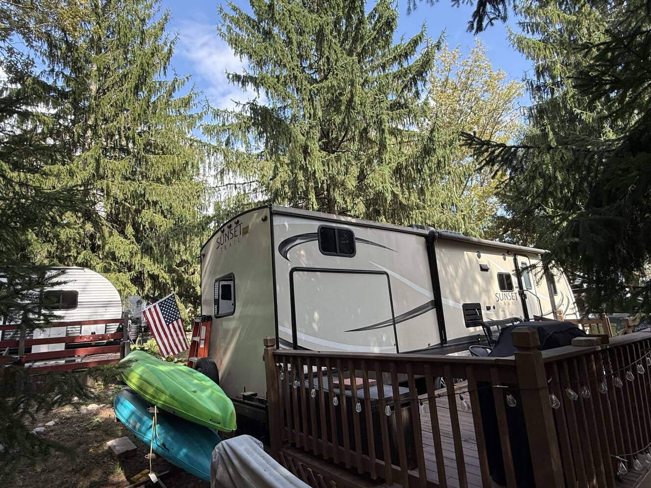 A photo of this 2015 Crossroads SUNSET TRAIL 300BH