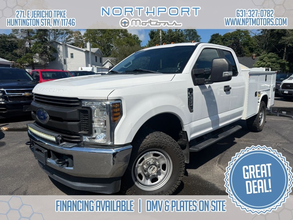 2019 FORD F350 in Huntington Station, NY