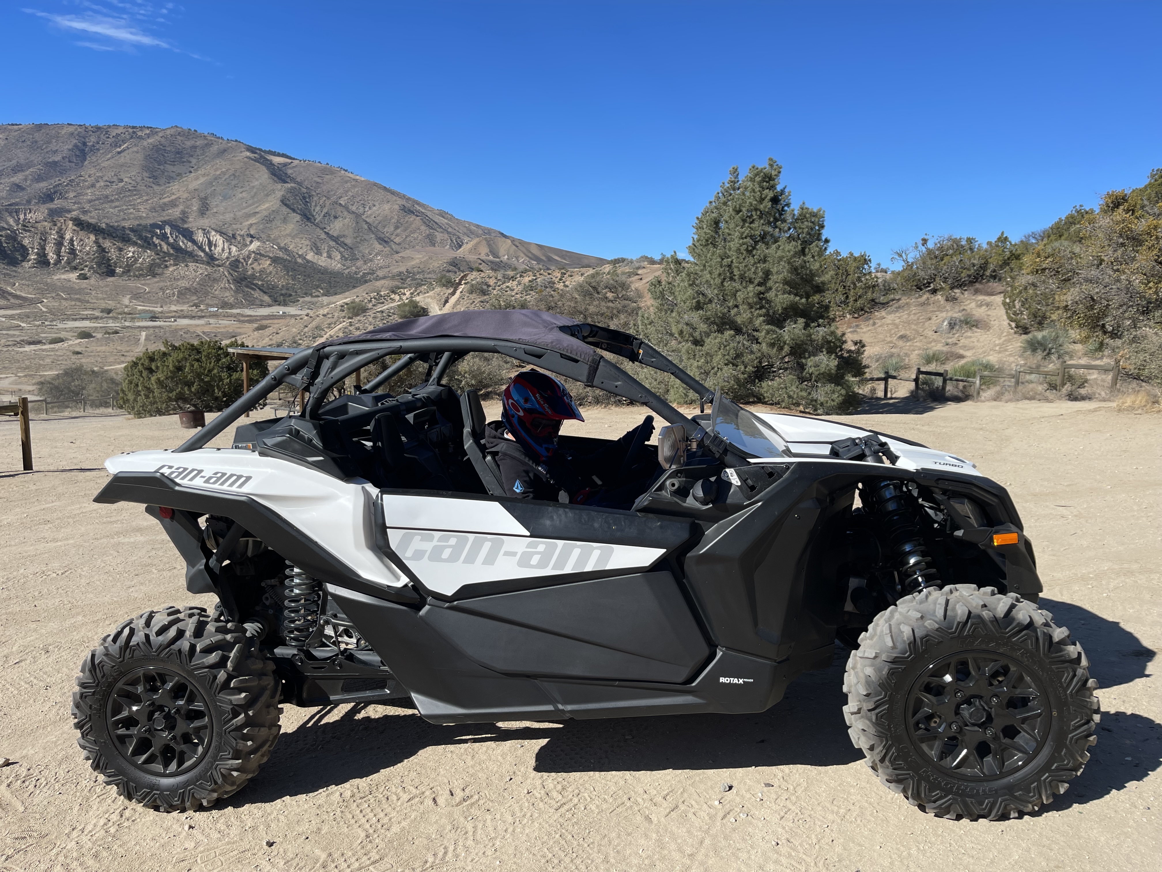 2020 Can-Am MAVERICK X3 TURBO Recreation/Utility ATV