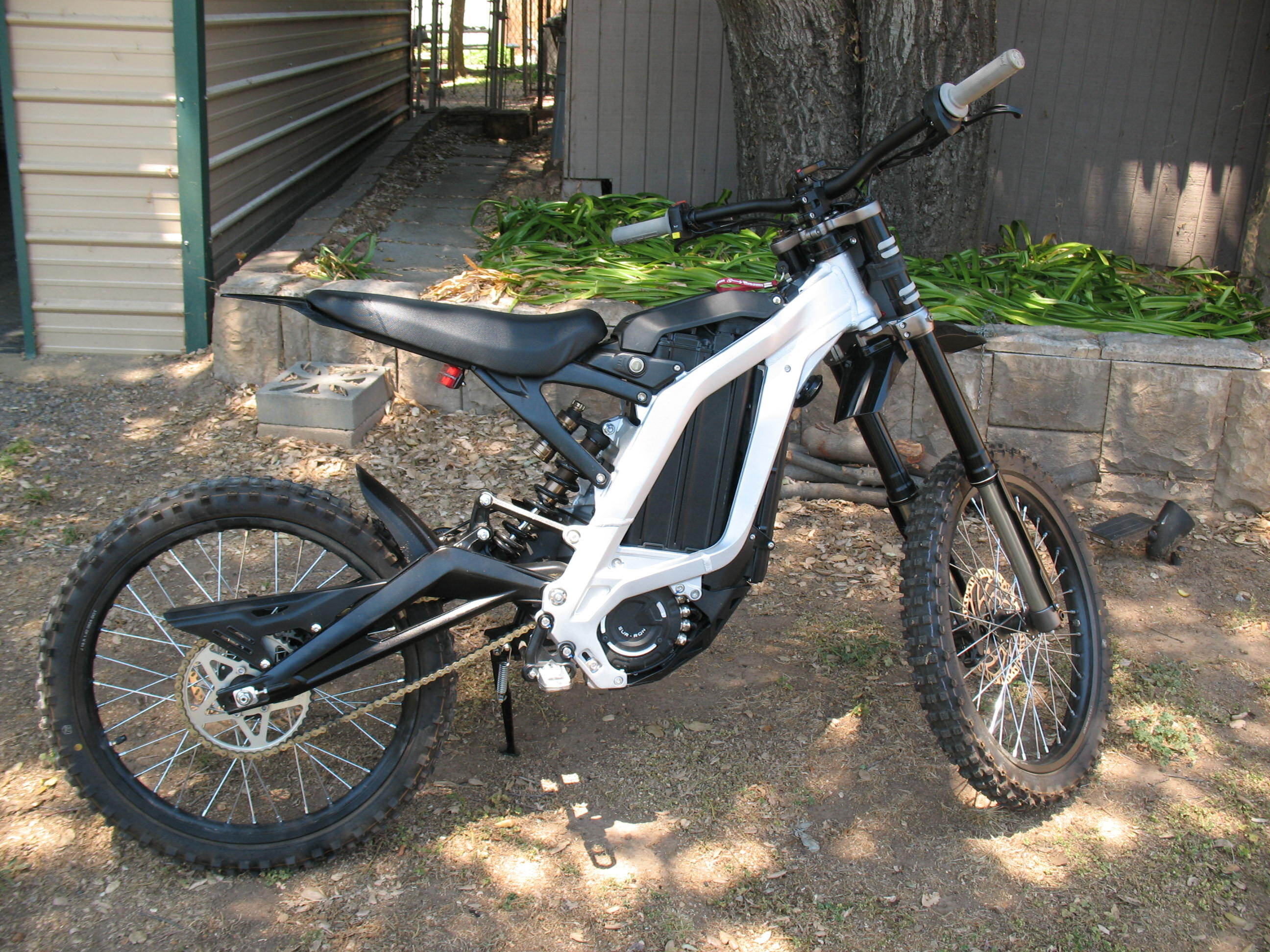2024 Sur-Ron LIGHT BEE X X in Descanso, CA