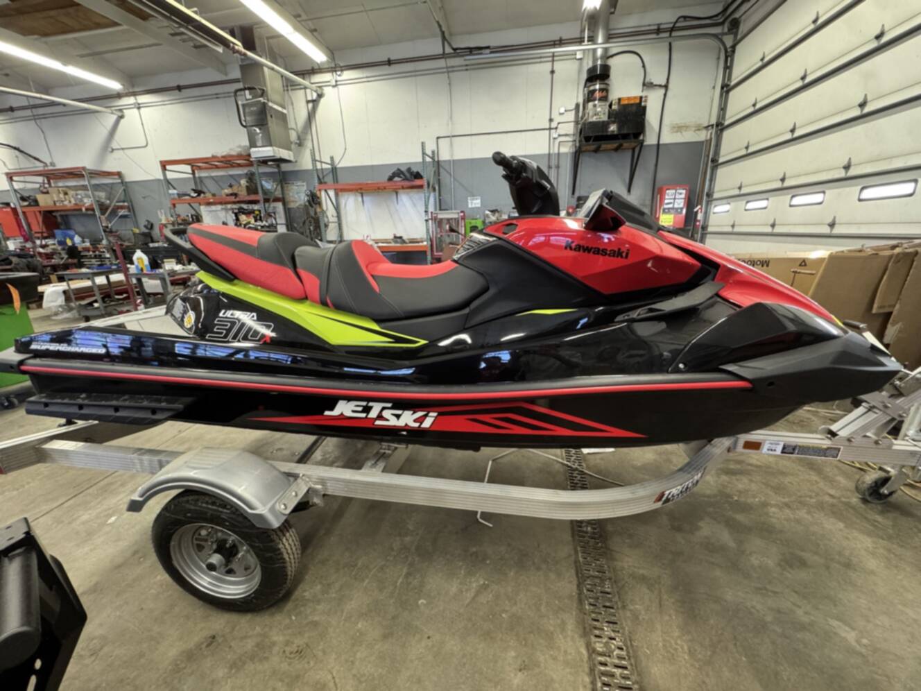 A photo of this 2025 Kawasaki ULTRA 310X