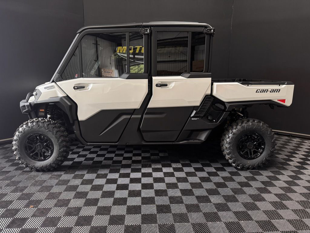 2026 Can-Am Defender MAX Limited HD11 UTV/Utility ATV