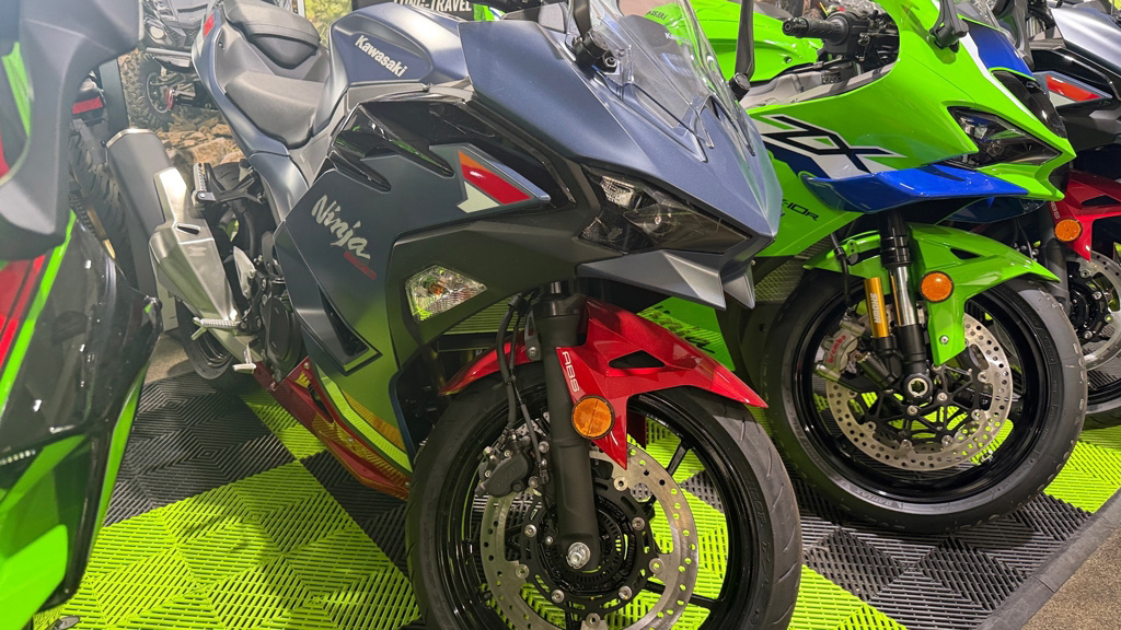 2026 Kawasaki Ninja 500 ABS Metallic Matte Twilight Blue ABS in Sublimity, OR