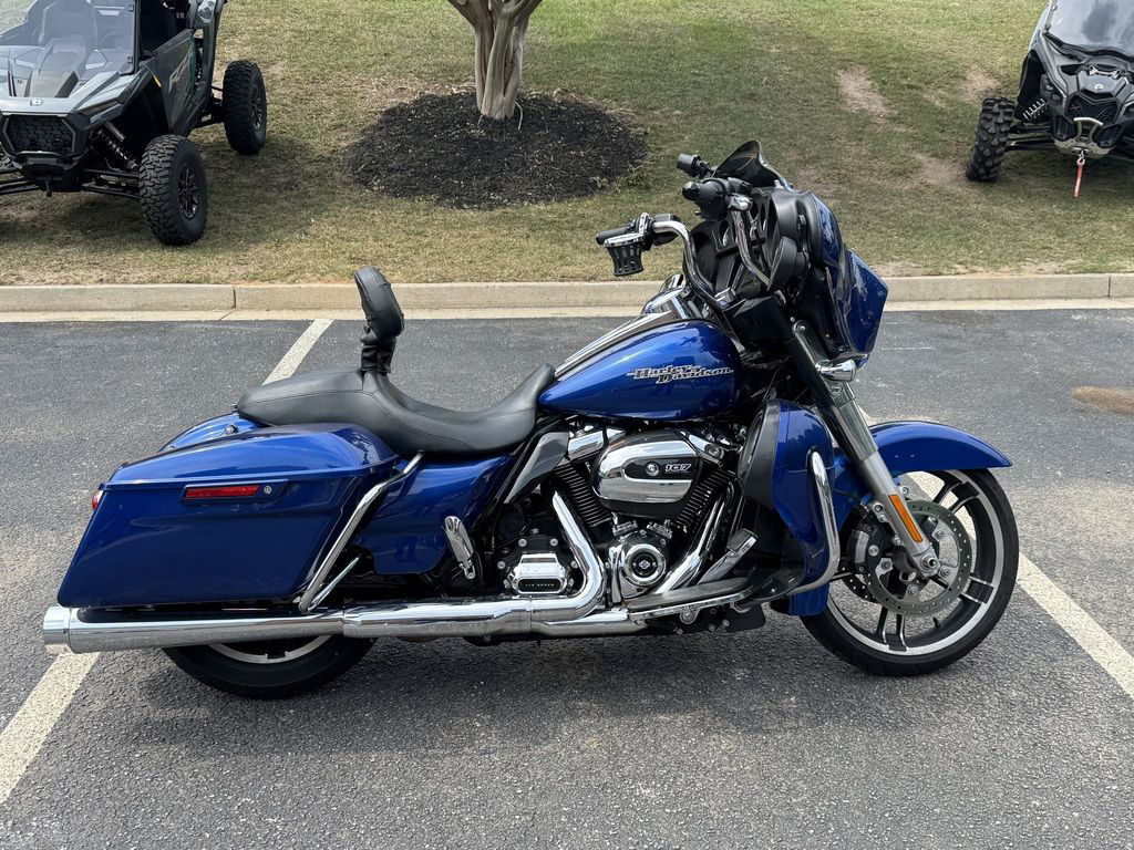 2017 Harley-Davidson FLHX - Street Glide FLHX in Augusta, GA