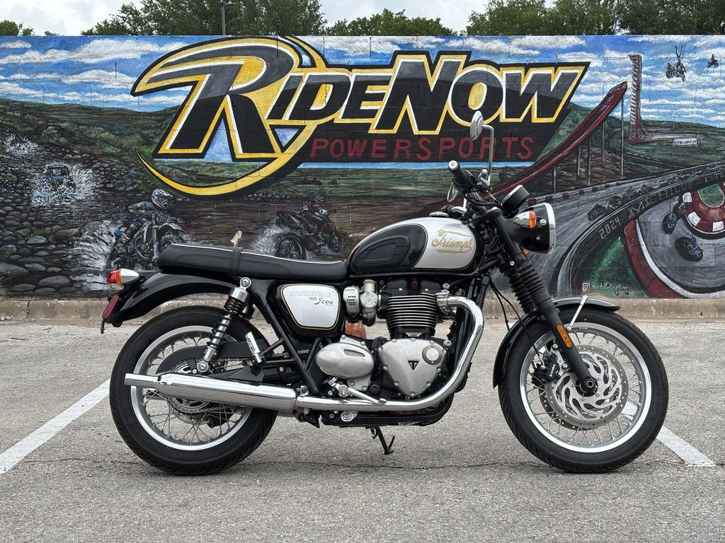 2025 Triumph Bonneville T120 Sapphire Black/Aluminium Silver BASE in Austin, TX