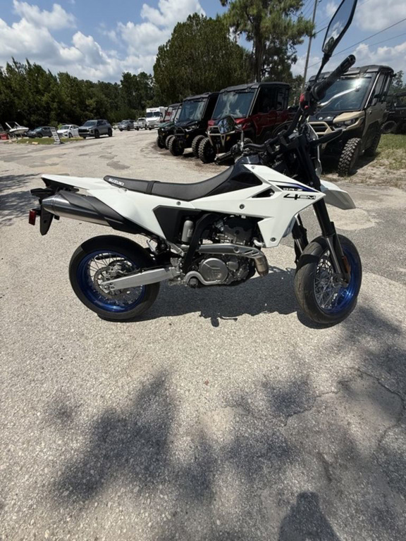 2026 Suzuki DR-Z 4SM Plus BASE in Gainesville, FL
