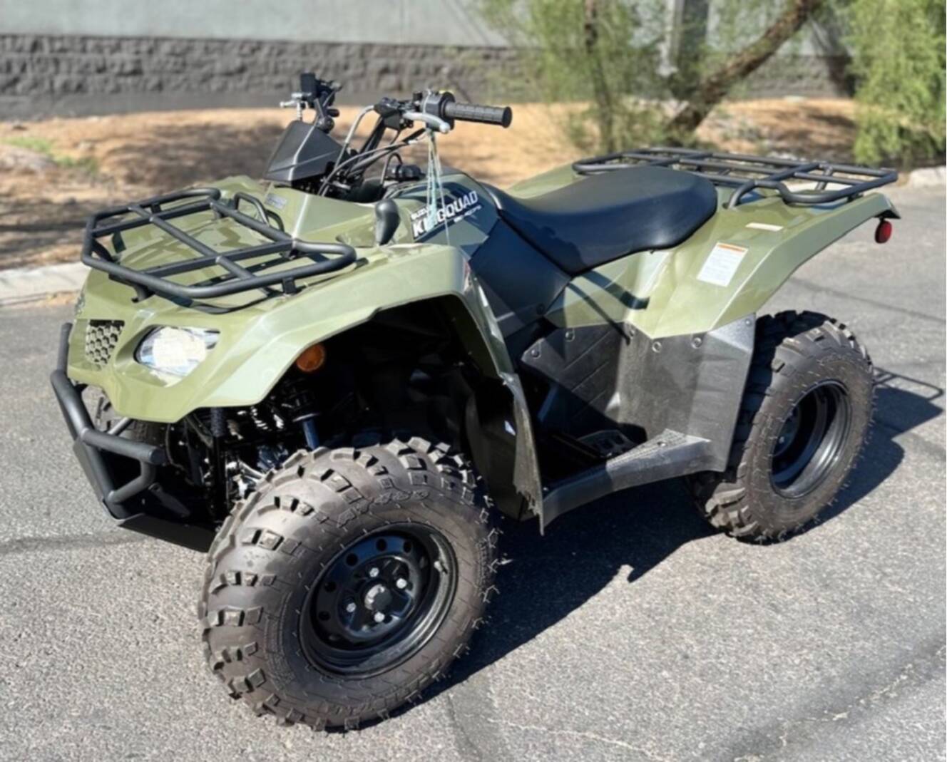 A photo of this 2026 Suzuki KingQuad 400 FSi