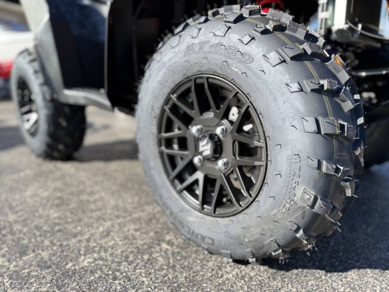 A photo of this 2025 Suzuki Kingquad 750Axi Power Steering SE Plus