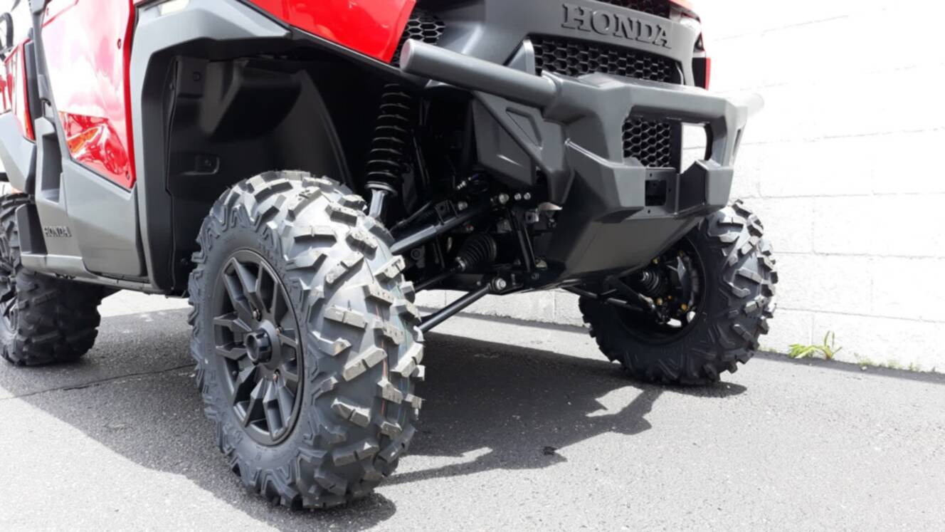 A photo of this 2026 Honda Pioneer 1000-5 Deluxe